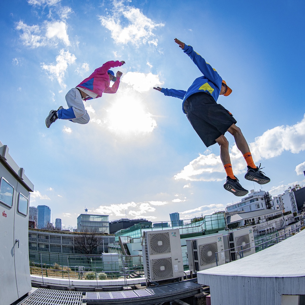 Parkour パルクールプレイヤー Taishi と Ten が東京を駆け巡る Promotion Hipanda